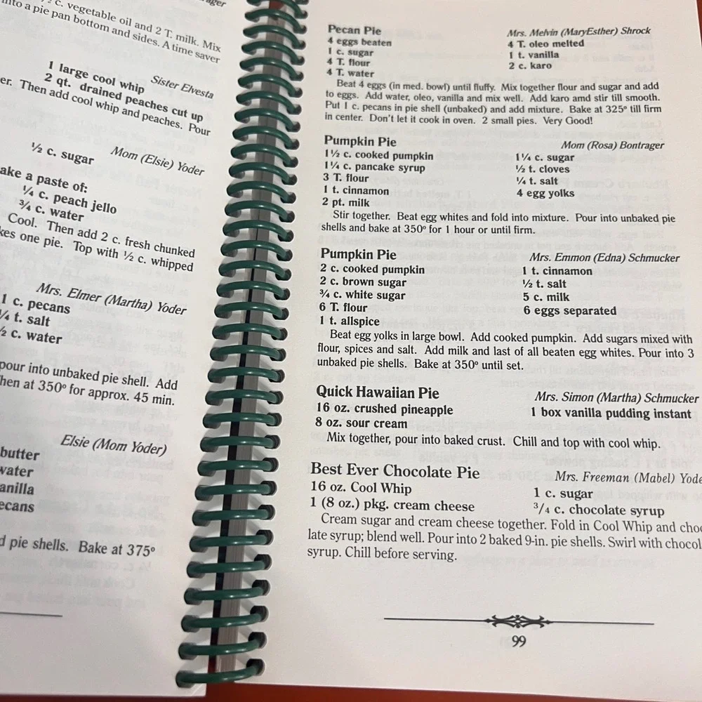 Family Treasures Cookbook Recipes from the Heart Amish Mabel Yoder Spiral Bound